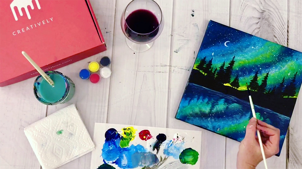 How to host your own Paint & Sip Party at home - Creatively